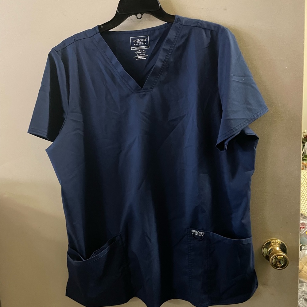 Cherokee Scrubs Top And Bottom- Matching Set - image 1